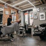 Dobry fryzjer męski w Poznaniu: czym się kierować przy wyborze barbera?